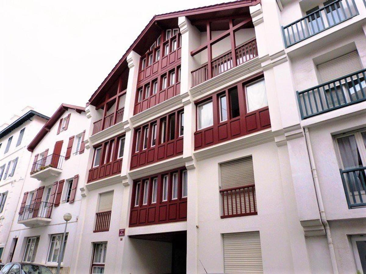 Moderne Au Coeur De Saint-jean-de-luz, A Deux Pas De La Et Des Halles - Fr-1-4-648